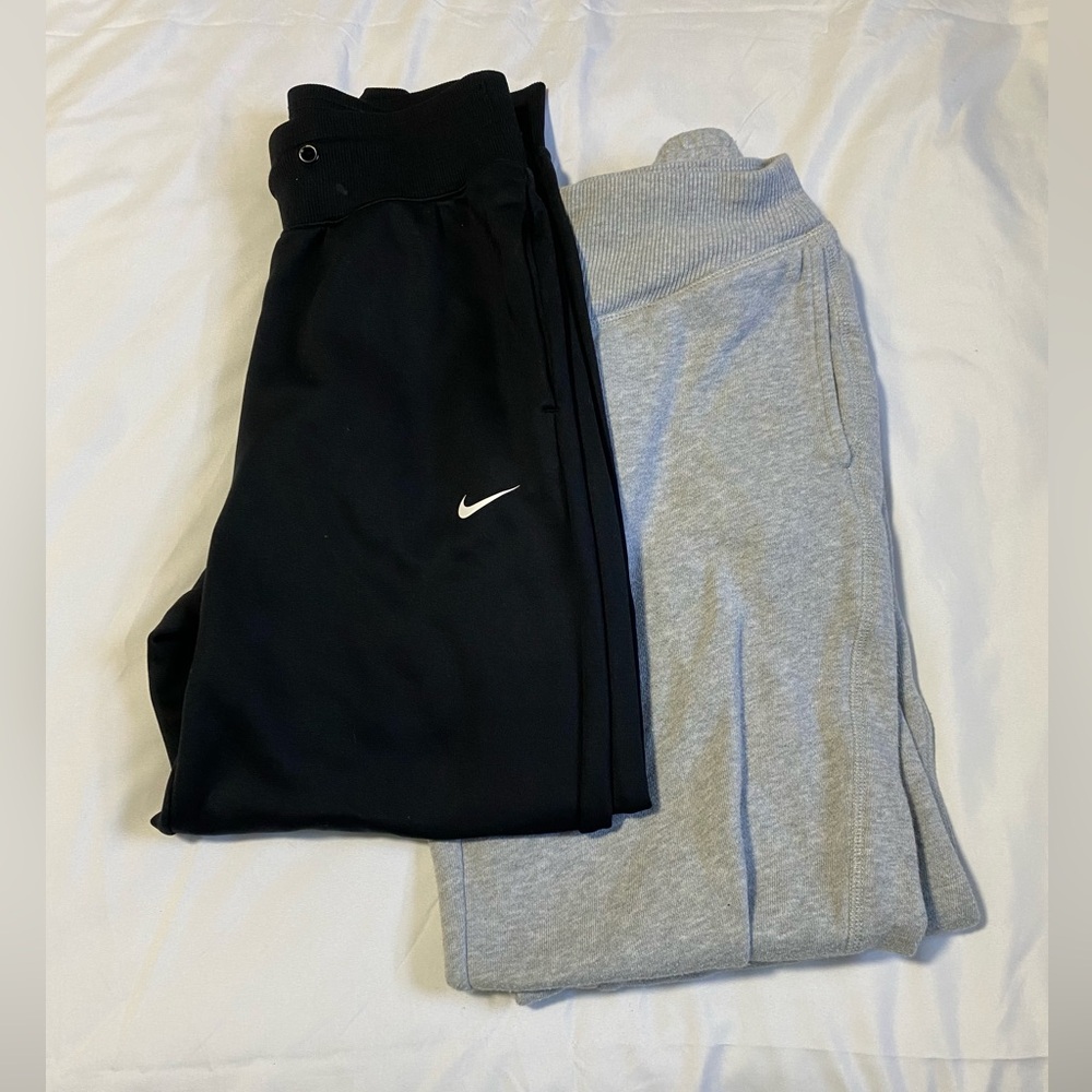 Black and Grey sweatpants set (Nike and American Eagle) (XS)